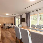 Alpesi faház Arber In St Englmar With Its Own Hottube
